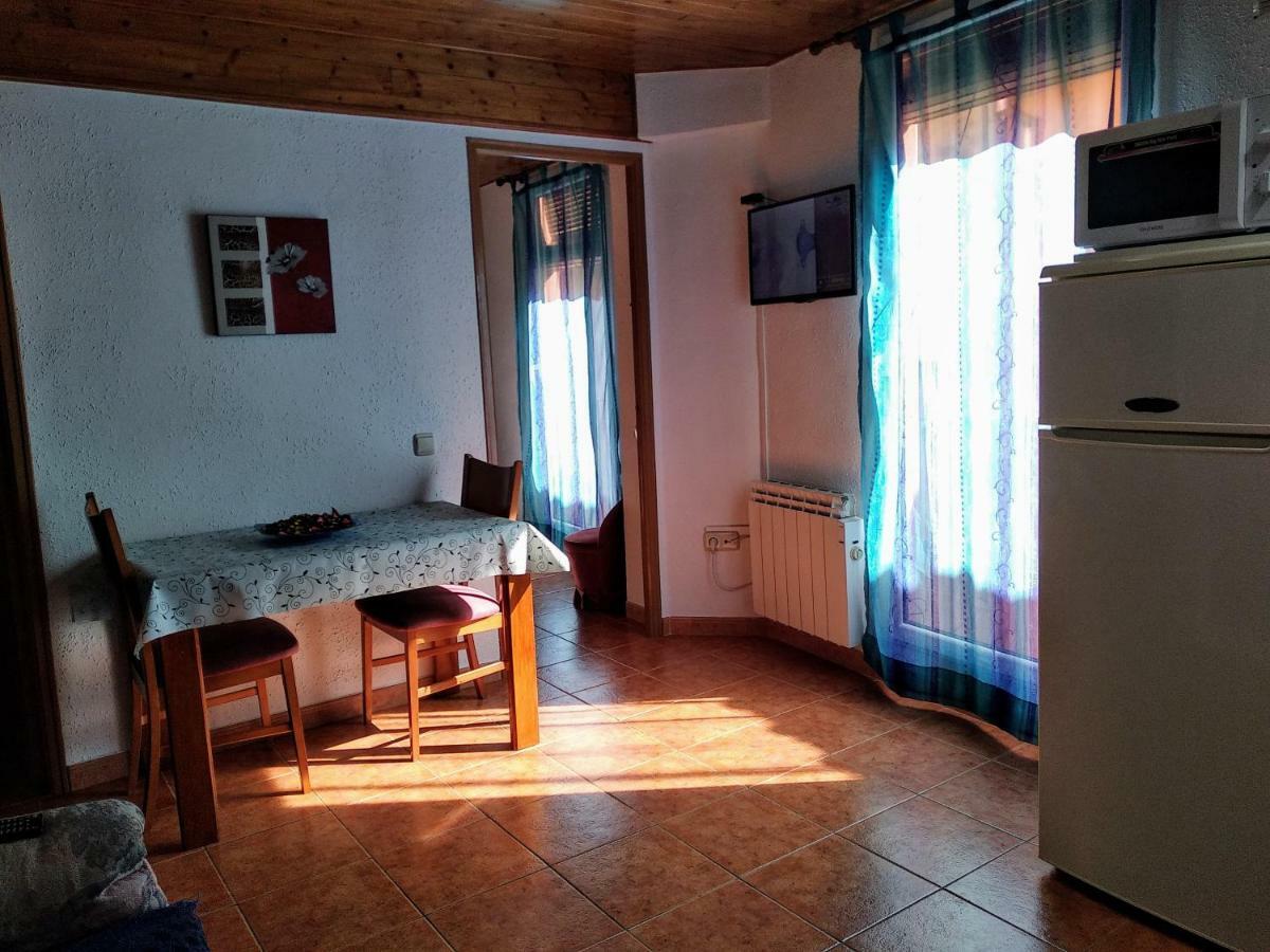 Apartamentos loli Berga Exterior foto
